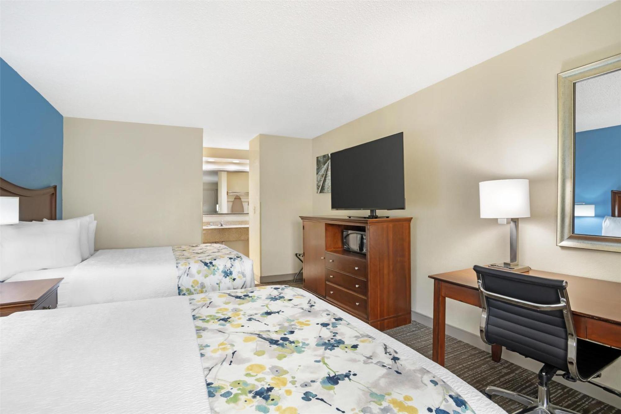 Best Western Inn&Suites Monroe Buitenkant foto