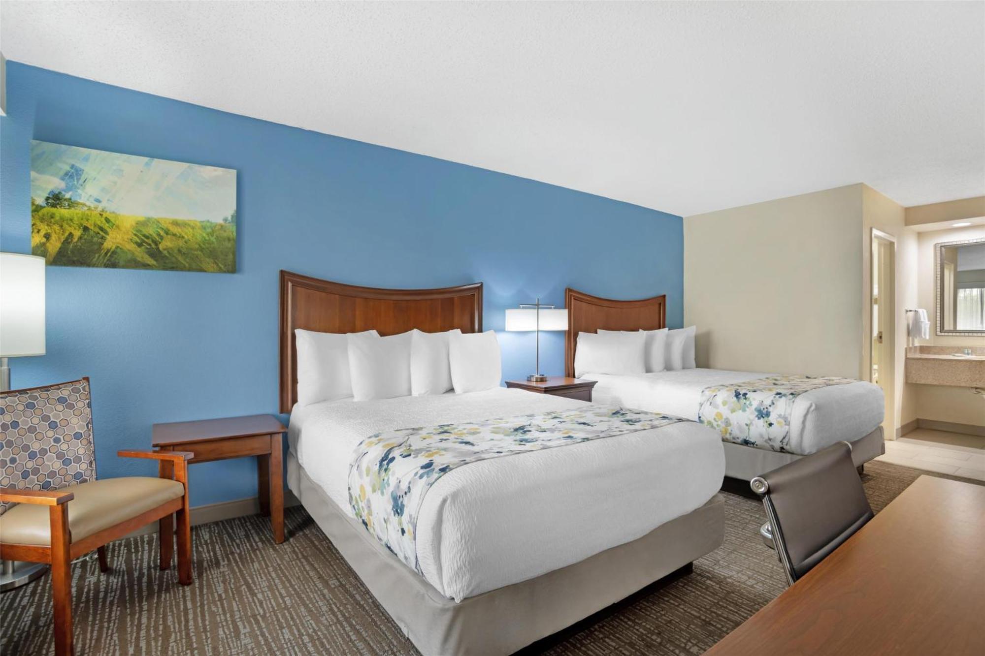 Best Western Inn&Suites Monroe Buitenkant foto