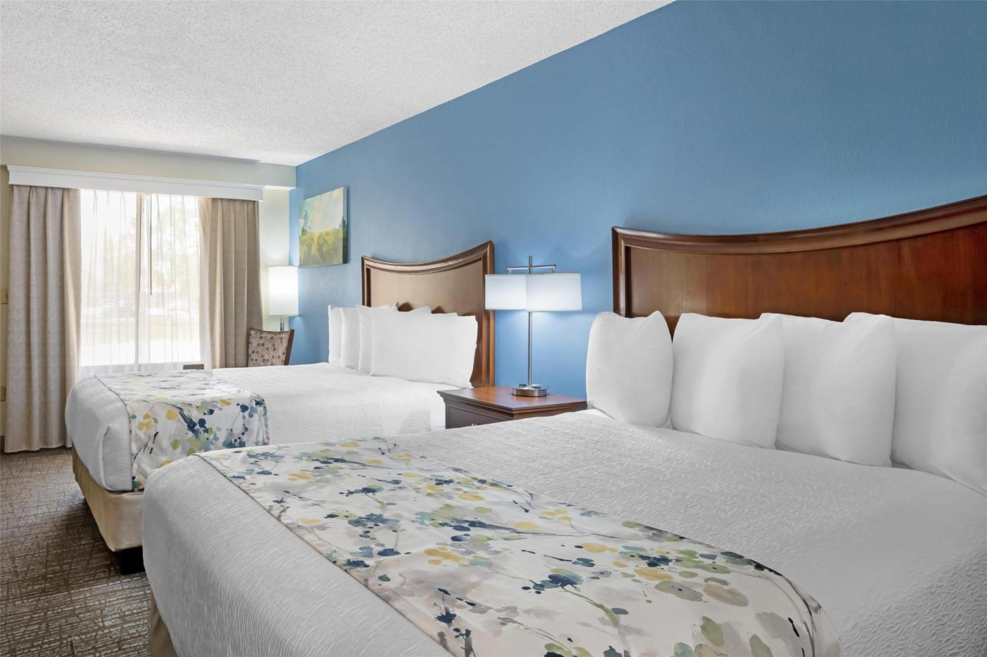 Best Western Inn&Suites Monroe Buitenkant foto